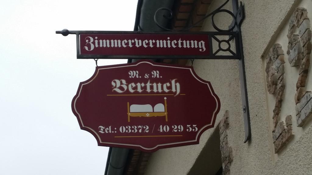 Zimmervermietung M&R Bertuch ยือเทอร์บ็อก ภายนอก รูปภาพ